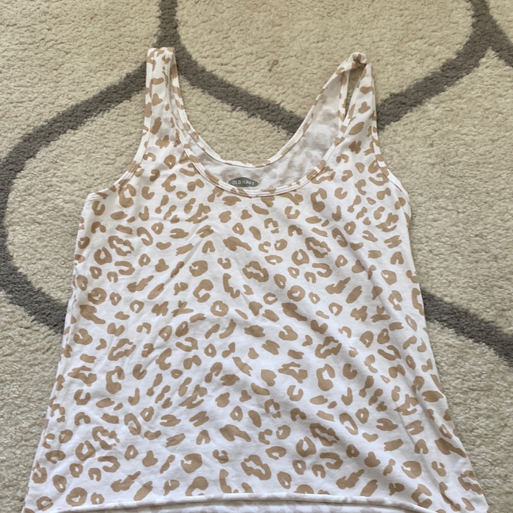 Leopard print tank top